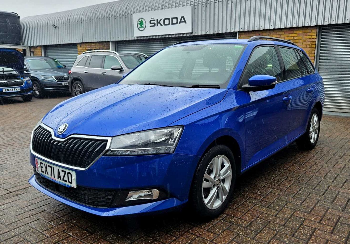 SKODA Fabia 1.0 TSI SE (95PS) DSG 5-Dr Estate