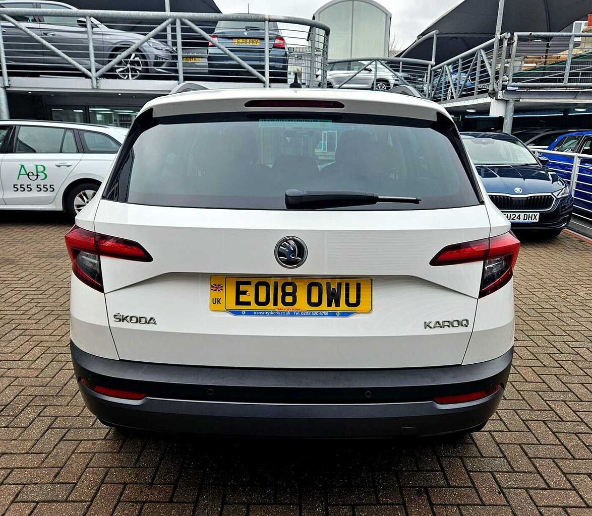 SKODA Karoq SUV 1.0 TSI (115ps) SE