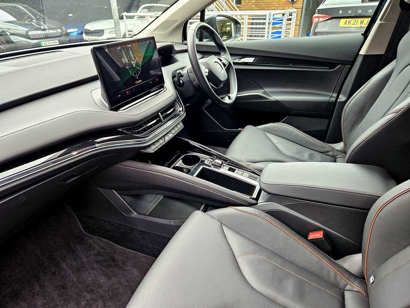 SKODA Enyaq iV E (179ps) 60 62 Kwh
